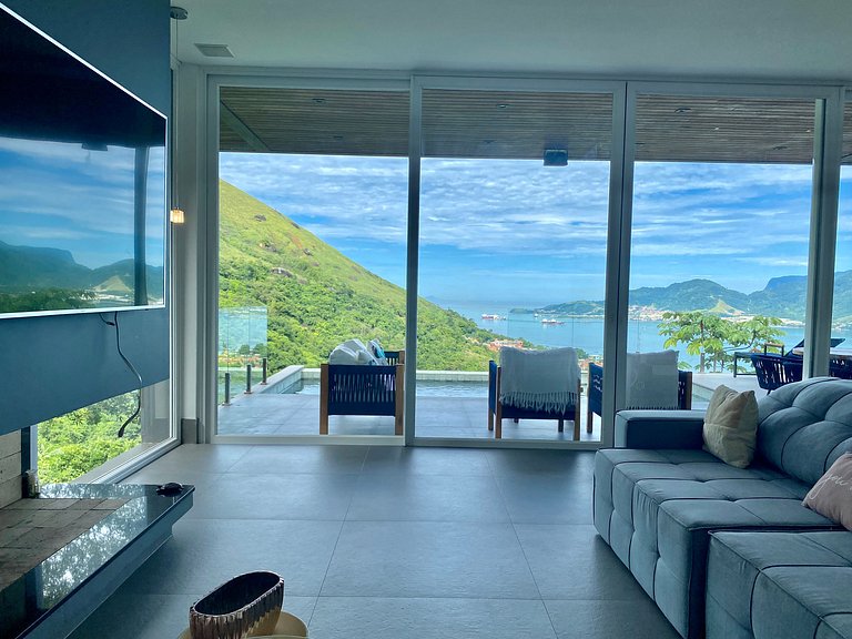 Casa moderna, piscina, gourmet, em condomínio