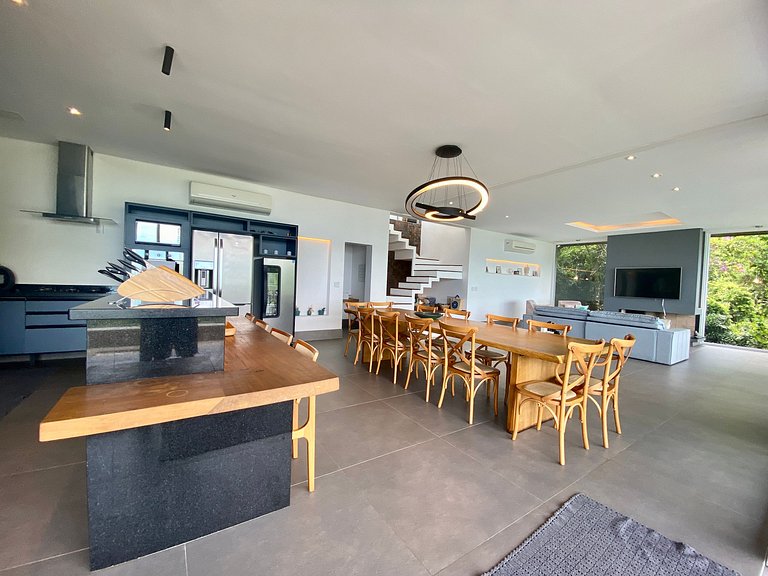 Casa moderna, piscina, gourmet, em condomínio