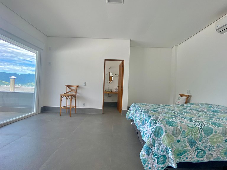 Casa moderna, piscina, gourmet, em condomínio