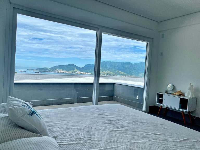 Casa moderna, piscina, gourmet, em condomínio