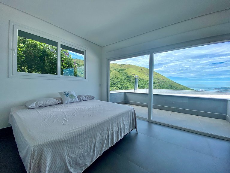 Casa moderna, piscina, gourmet, em condomínio