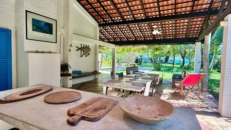 Casa pé na areia, espaço gourmet, região central