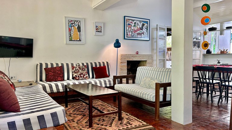 Casa pé na areia, espaço gourmet, região central