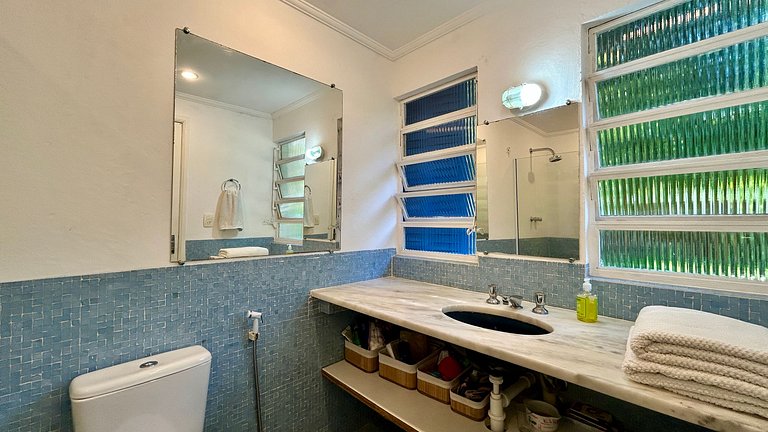 Casa pé na areia, espaço gourmet, região central