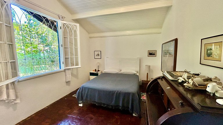 Casa pé na areia, espaço gourmet, região central