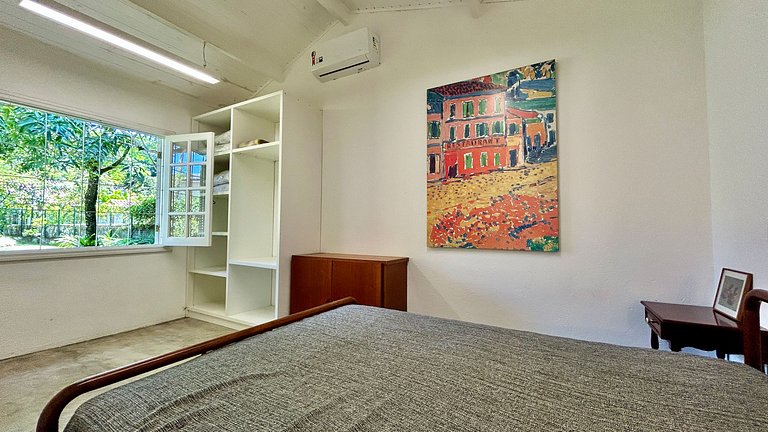 Casa pé na areia, espaço gourmet, região central