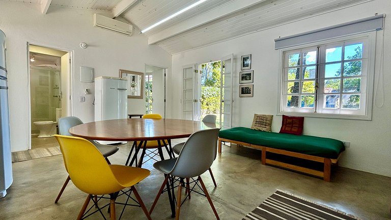 Casa pé na areia, espaço gourmet, região central