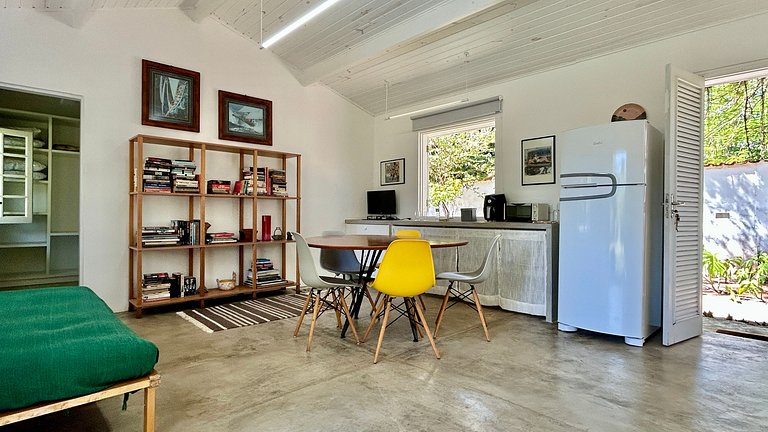 Casa pé na areia, espaço gourmet, região central