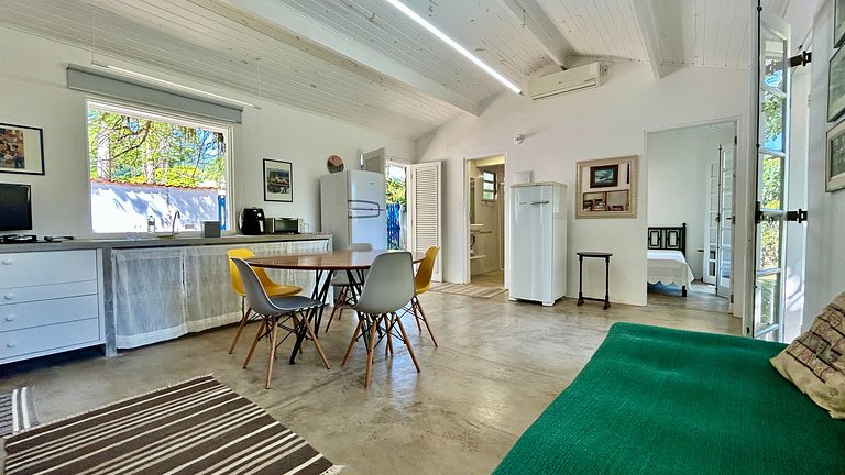 Casa pé na areia, espaço gourmet, região central