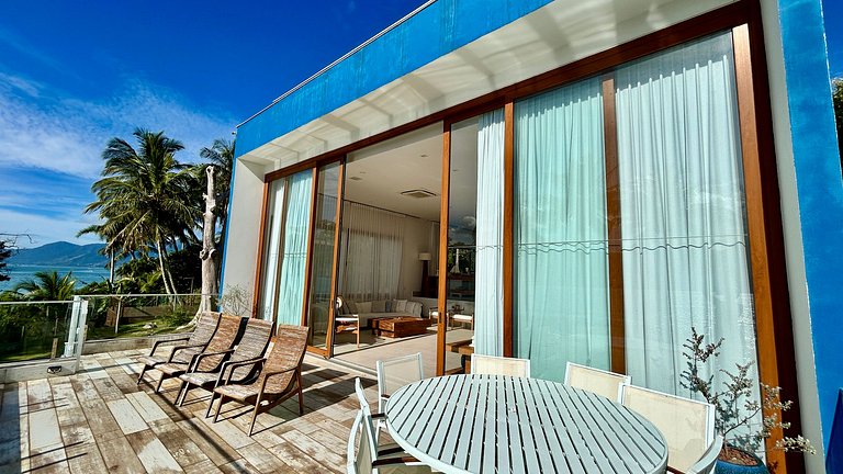 Exclusiva casa costeira, piscina aquecida, gourmet