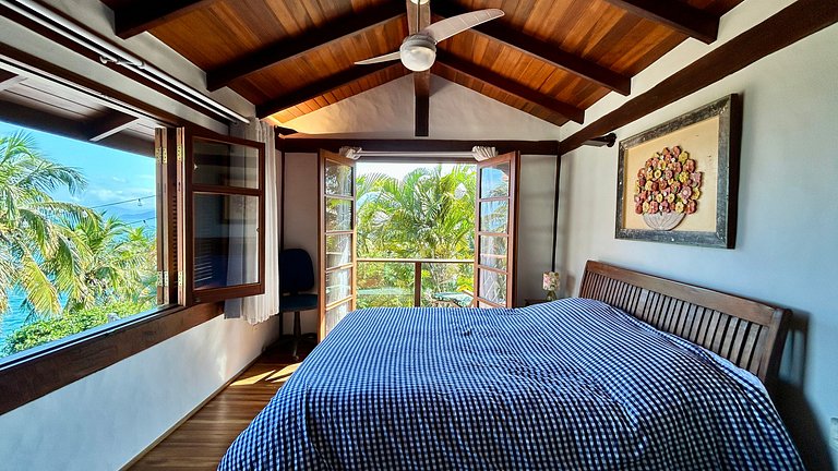 Casa em condomínio, piscina aquecida, vista
