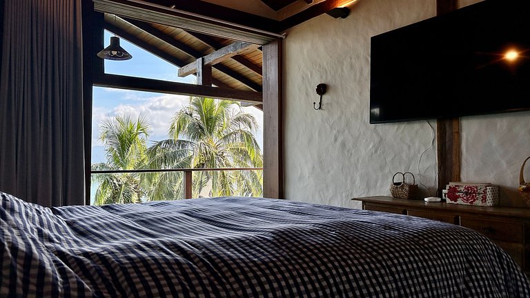 Casa em condomínio, piscina aquecida, vista