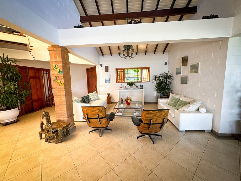 Casa Exclusiva à Venda no Siriúba II – Ilhabela