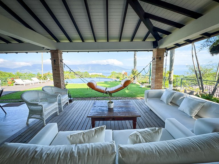 Casa Exclusiva à Venda no Siriúba II – Ilhabela