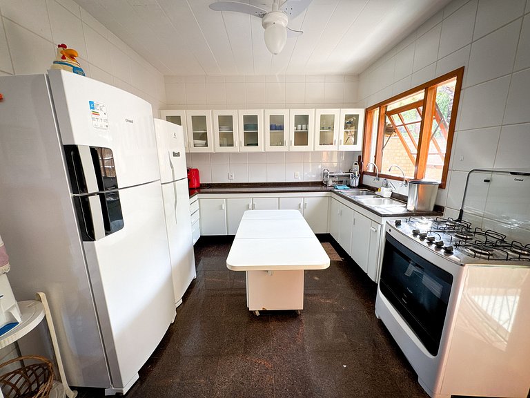 Casa Exclusiva à Venda no Siriúba II – Ilhabela