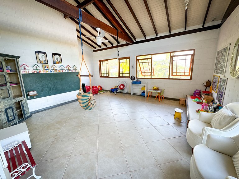 Casa Exclusiva à Venda no Siriúba II – Ilhabela