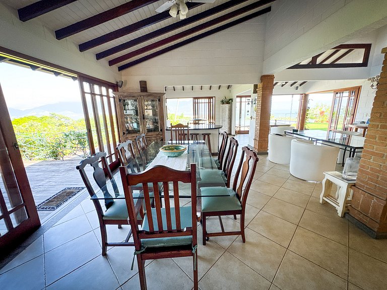 Casa Exclusiva à Venda no Siriúba II – Ilhabela