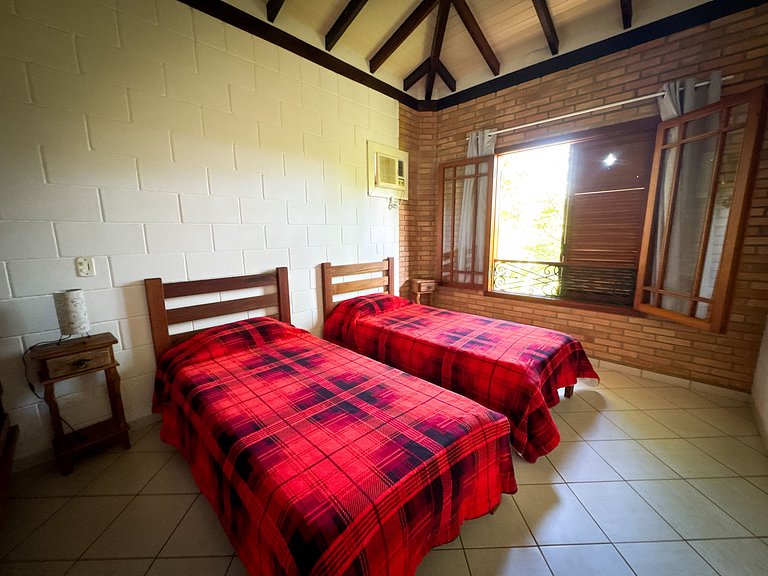 Casa Exclusiva à Venda no Siriúba II – Ilhabela