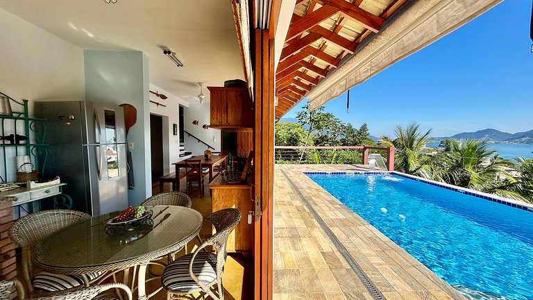 Casa Exclusiva com Vista para o Mar no Siriúba II – Ilhabela