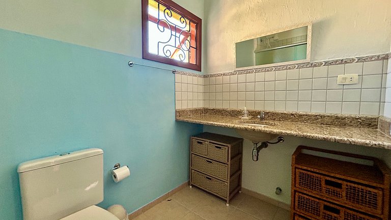 Piscina aquecida, vista e espaço gourmet