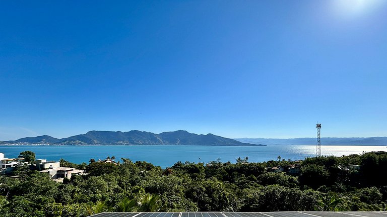 Casa Exclusiva com Vista para o Mar no Siriúba II – Ilhabela