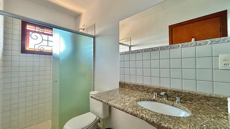 Piscina aquecida, vista e espaço gourmet