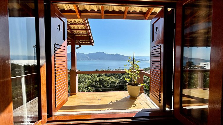 Casa Exclusiva com Vista para o Mar no Siriúba II – Ilhabela