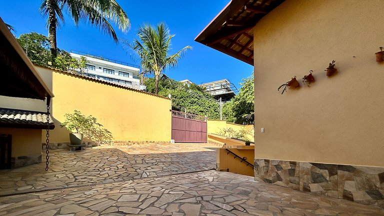 Casa Exclusiva com Vista para o Mar no Siriúba II – Ilhabela