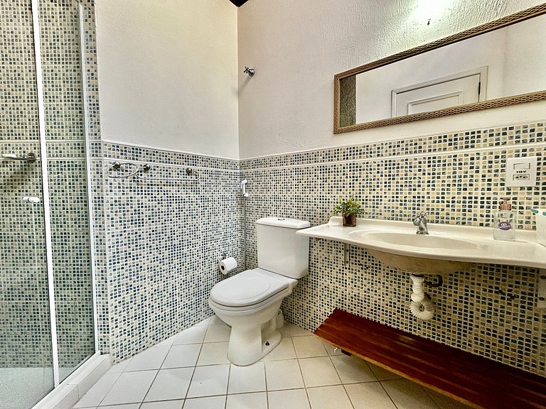 Um paraíso, com 2 terrenos, em condomínio à beira-mar na Pon