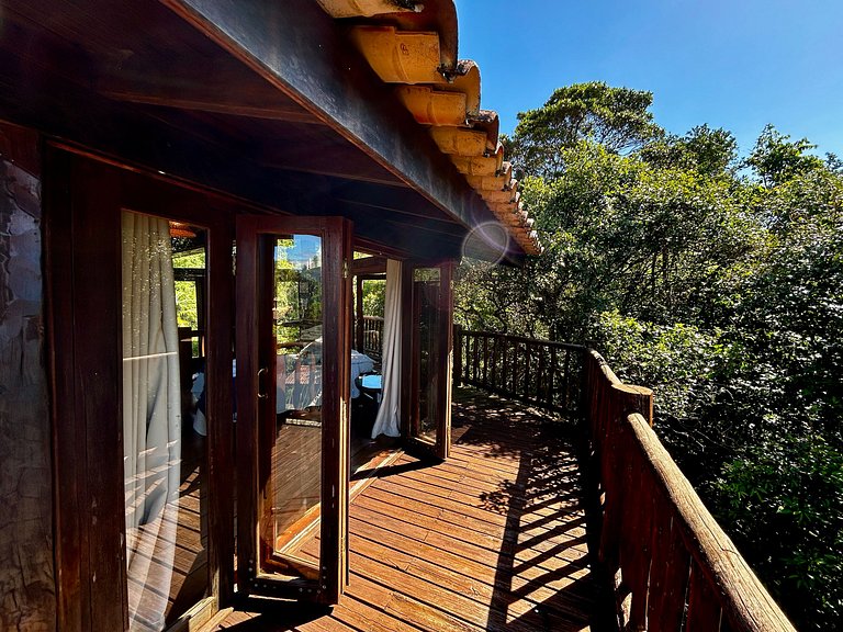 Um paraíso, com 2 terrenos, em condomínio à beira-mar na Pon
