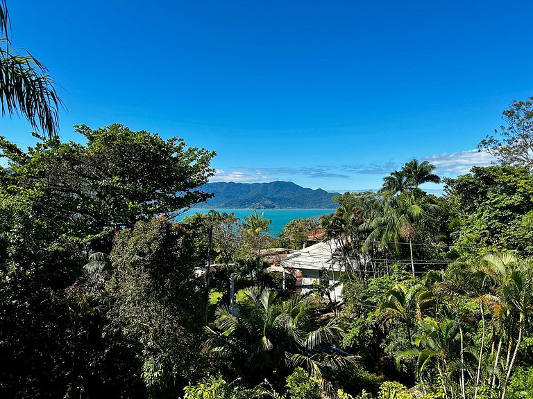 Um paraíso, com 2 terrenos, em condomínio à beira-mar na Pon