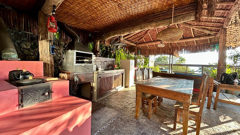 Jacuzzi aquecida, sauna e churrasqueira - Armação