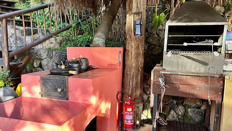 Jacuzzi aquecida, sauna e churrasqueira - Armação