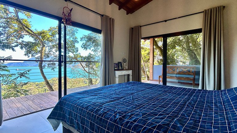 Vista mar, piscina, a 2 min da cachoeira 3 Tombos