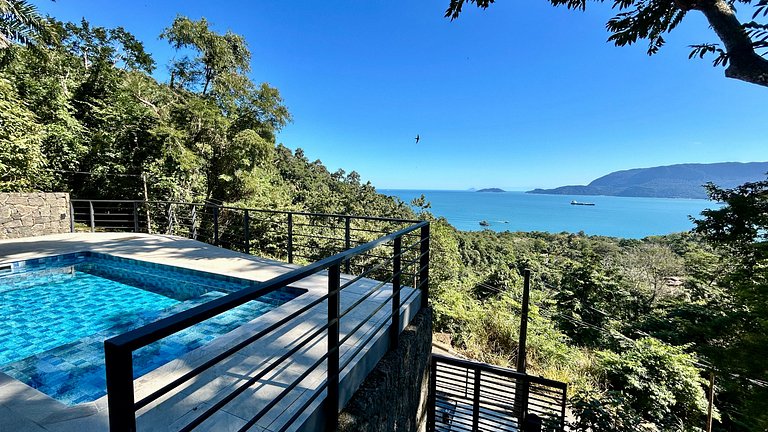 Vista mar, piscina, a 2 min da cachoeira 3 Tombos