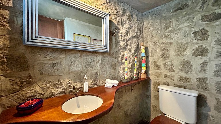 Piscina, espaço gourmet e vista