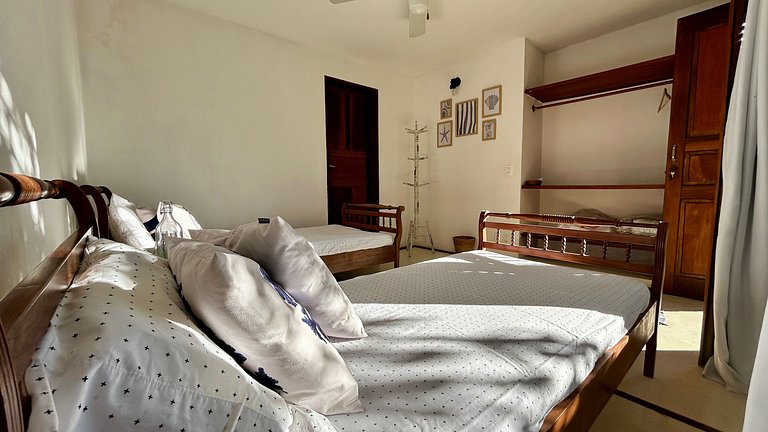 Piscina, espaço gourmet e vista