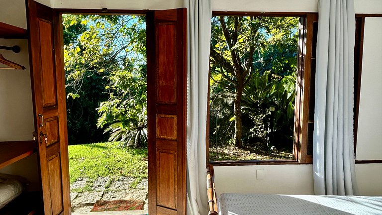 Piscina, espaço gourmet e vista