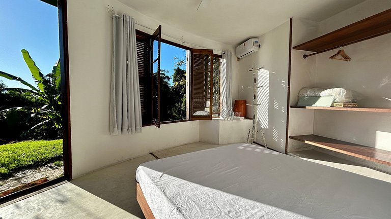Piscina, espaço gourmet e vista