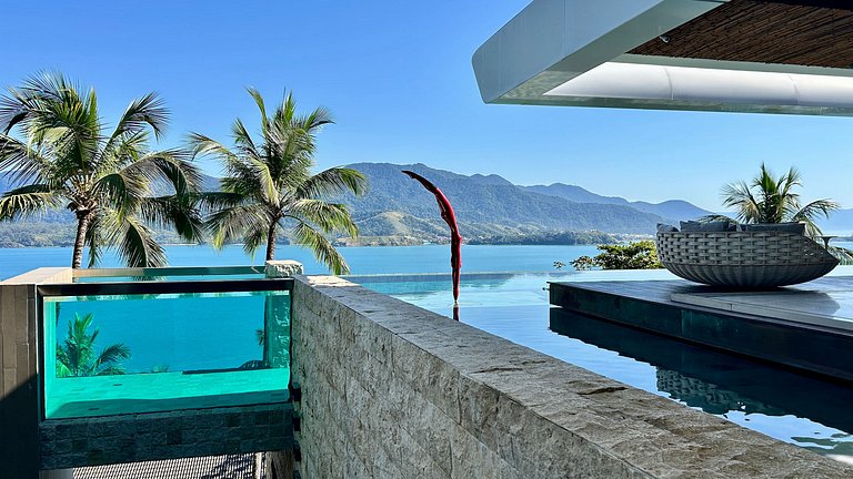 Casa Barco - Um ícone da arquitetura Ilhabela