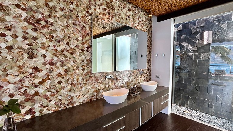 Casa Barco - Um ícone da arquitetura Ilhabela