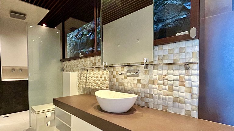 Casa Barco - Um ícone da arquitetura Ilhabela