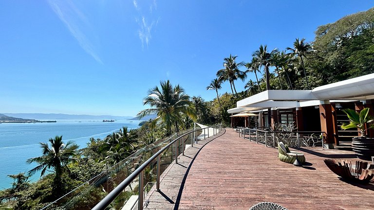 Casa Barco - Um ícone da arquitetura Ilhabela