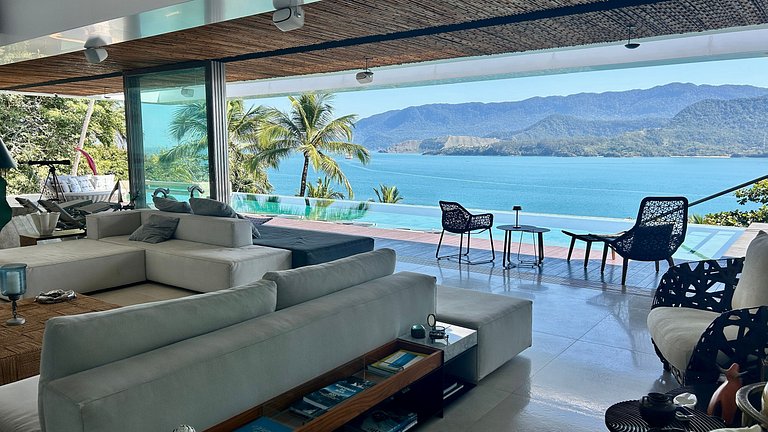 Casa Barco - Um ícone da arquitetura Ilhabela