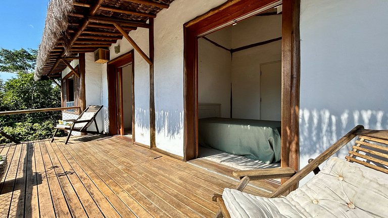 Piscina aquecida, espaço gourmet a 50m da praia