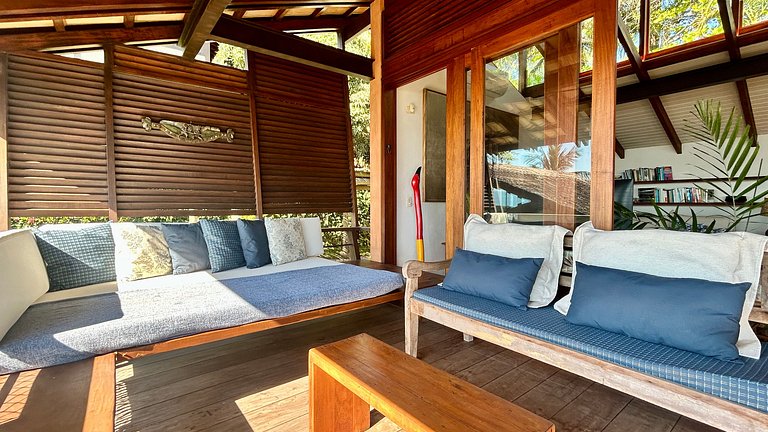 Casa aconchegante, vista espetacular para o mar