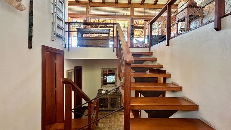 Casa aconchegante, vista espetacular para o mar